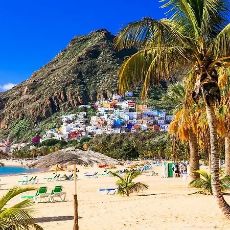 White House - Piro * San Miguel de Abona