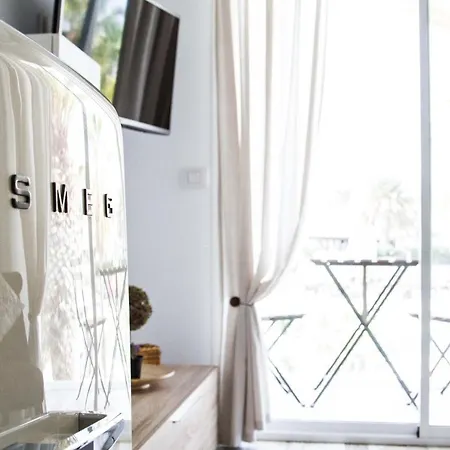 White House - Piro * San Miguel de Abona