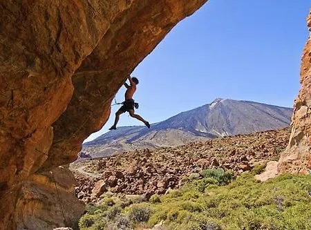 White House - Piro * San Miguel de Abona