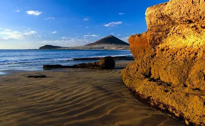 White House - Piro 公寓