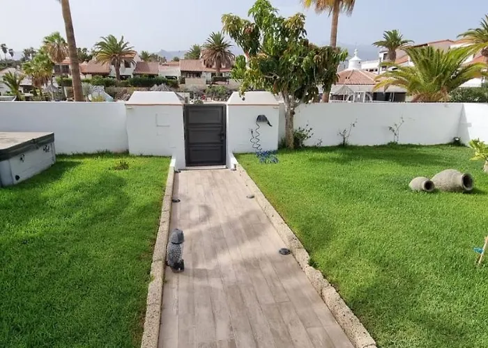 White House - Piro Διαμέρισμα