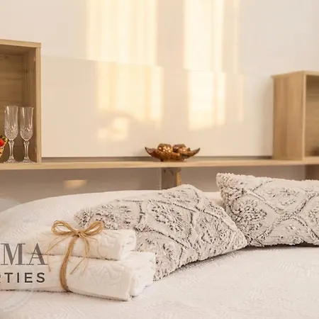 White House - Piro Appartement