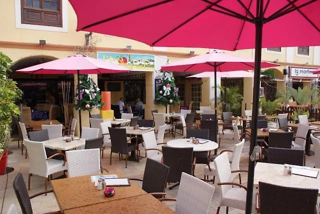 White House - Piro * San Miguel de Abona